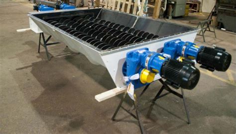 screw feeding conveyor|bidirectional screw conveyor.